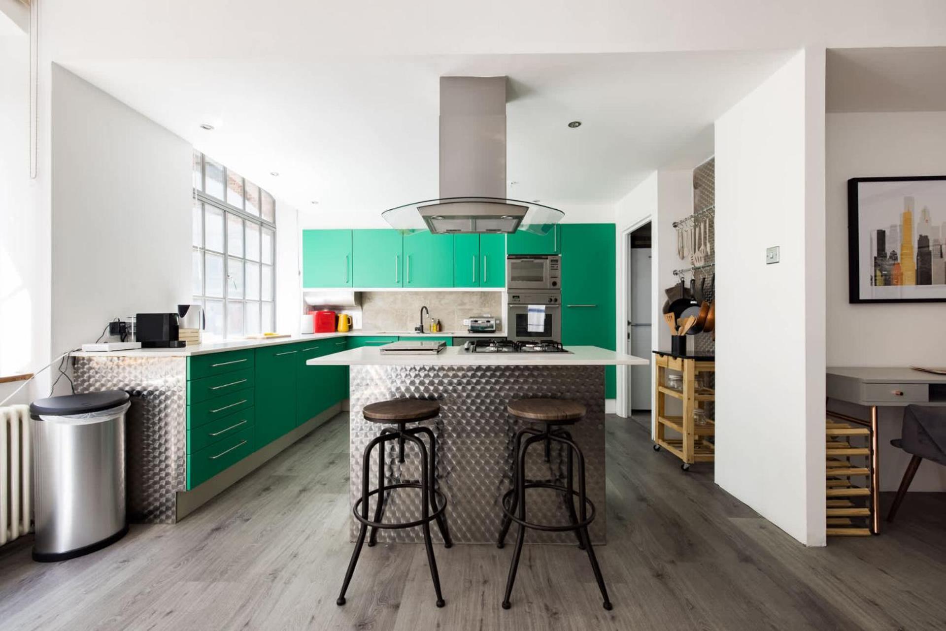 Appartement Soho Warehouse Loft With Concierge Londen